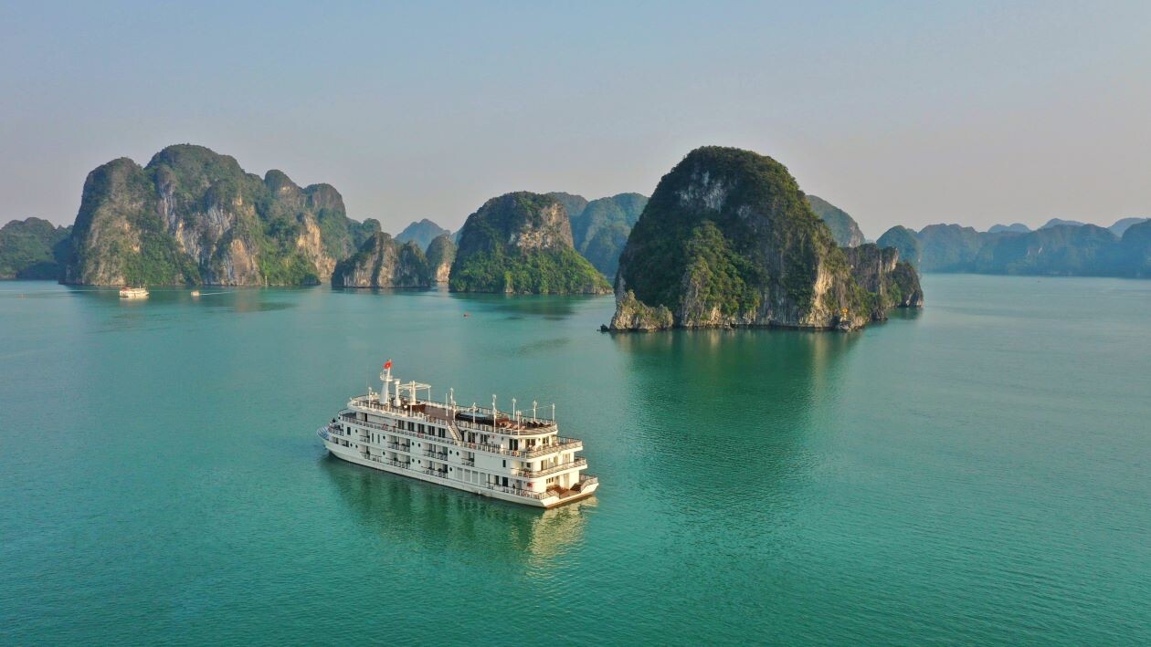Paradise Elegance Cruise 3 Days 2 Nights