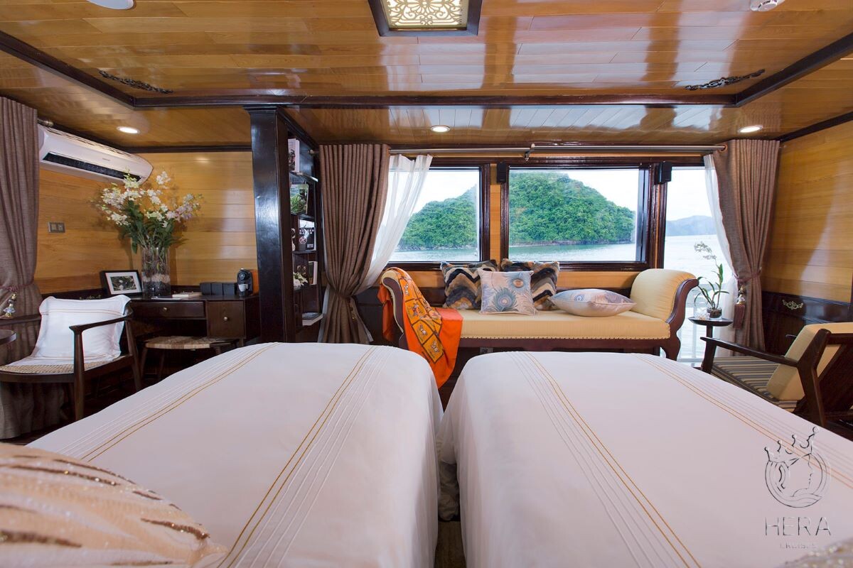 Hera Grand Luxury Cruise Earth Suite Cabin (4)