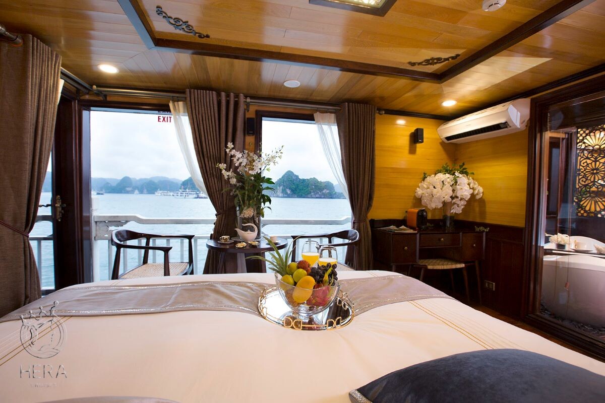 Hera Grand Luxury Cruise Ocean Suite Cabin (2)