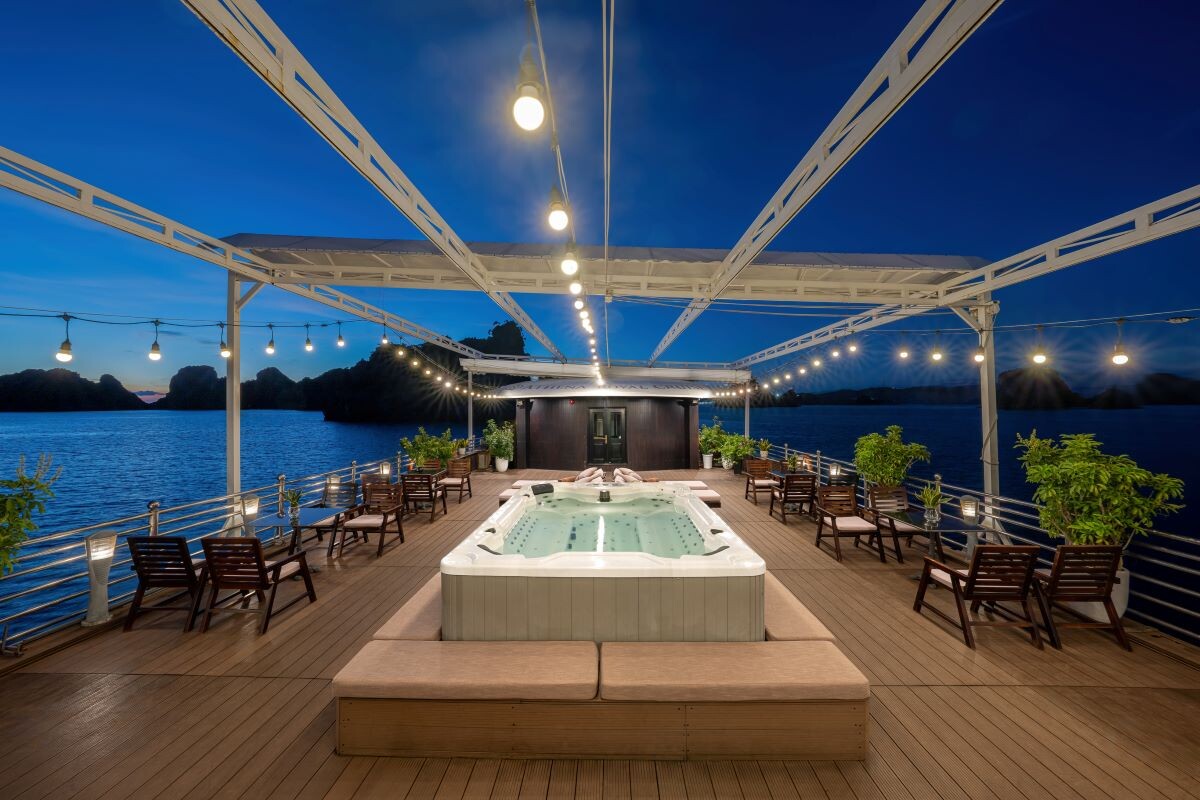 Athena Royal Cruise 2D1N