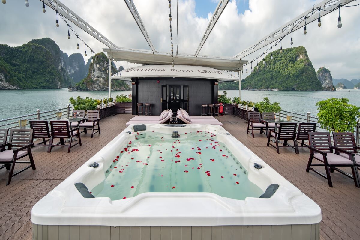 Athena Royal Cruise 2D1N