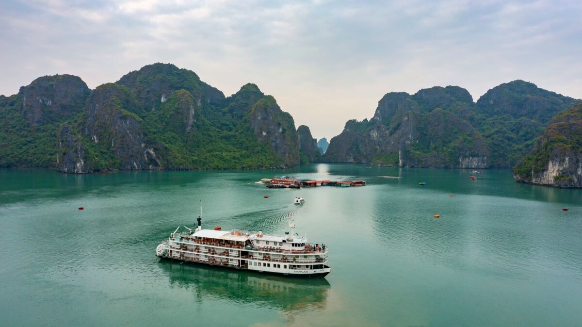 Emeraude Classic Cruise 2D1N