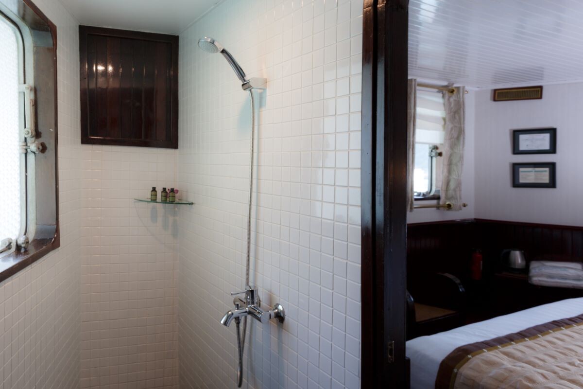 Emeraude Classic Cruise Suite 2 Cabin (1)